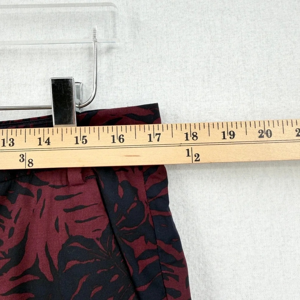 VINCE Tropical Leaf Print Chino Pants Men 33 Burgundy Black Cotton Casual Travel